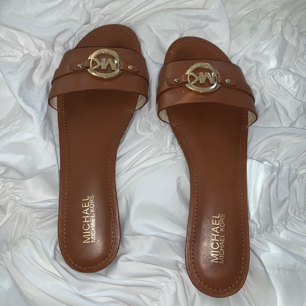 Michael kors slide sandals